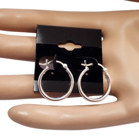 3/4" Sterling Silver Hoop Pierced Post Earrings Vintage 20mm Marked 925 Round - Picture 3 of 3